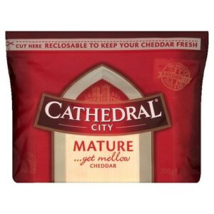 CATHEDRAL CITY MATURE CHEDDAR 200 GRMS